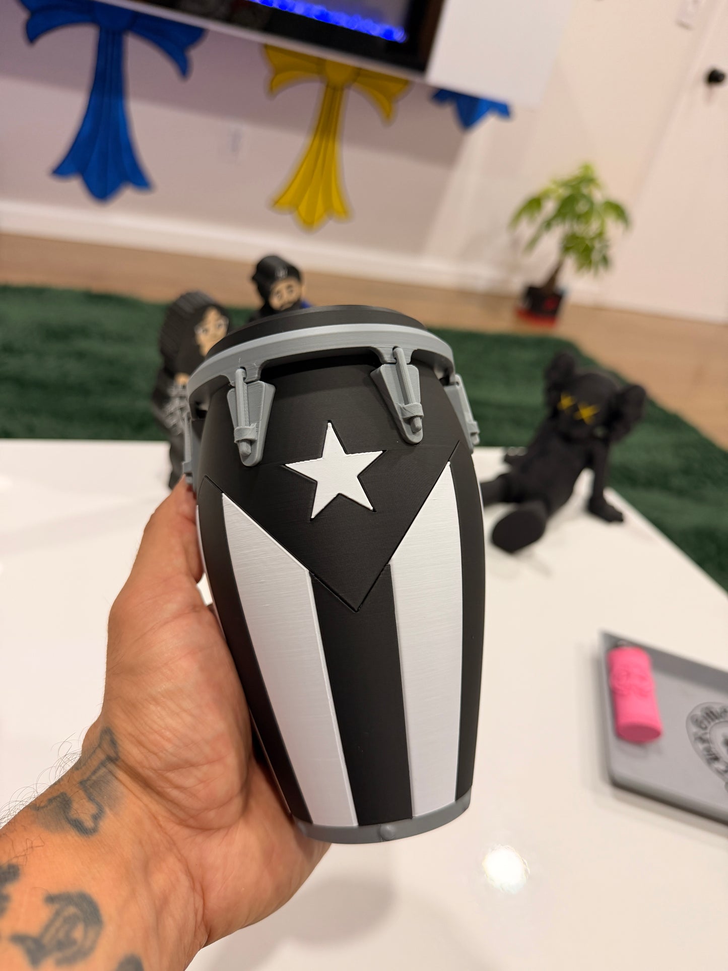Puerto Rico Conga Koozie | Standard 12oz Can Holder